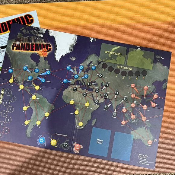 Pandemic Board Game + On The Brink Expansion - Picture 8 of 14